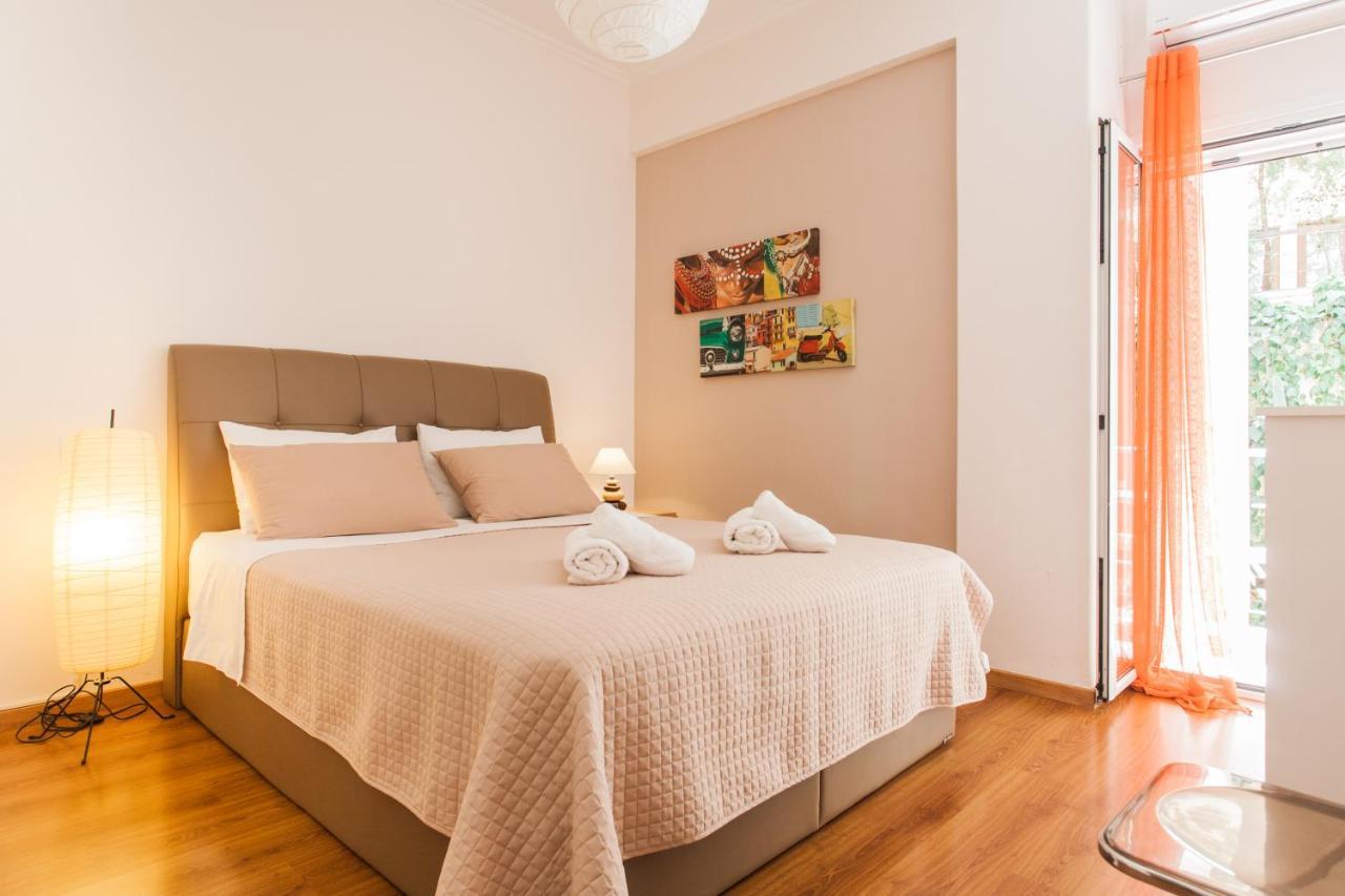 Central Apartment At Plaka 1 Bed For 2 Pers Athén Kültér fotó